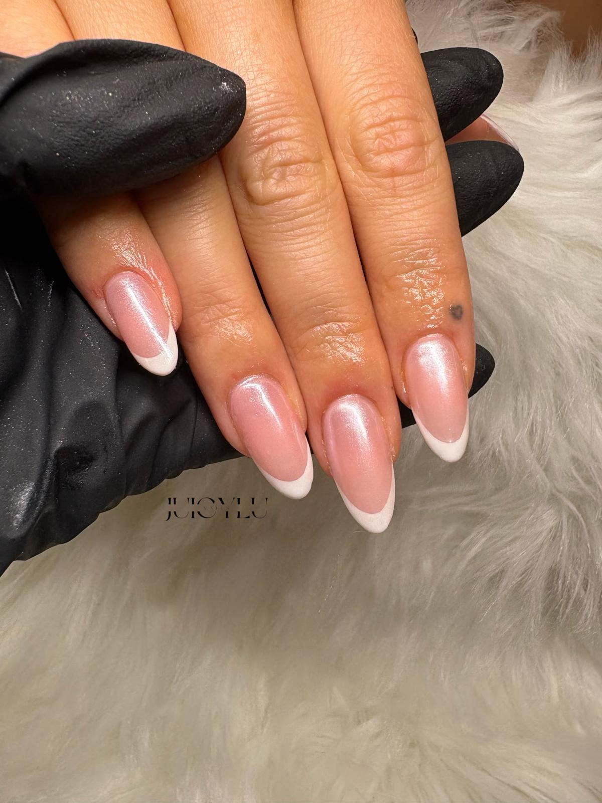 Elegante French Nails von JuicyLuNails